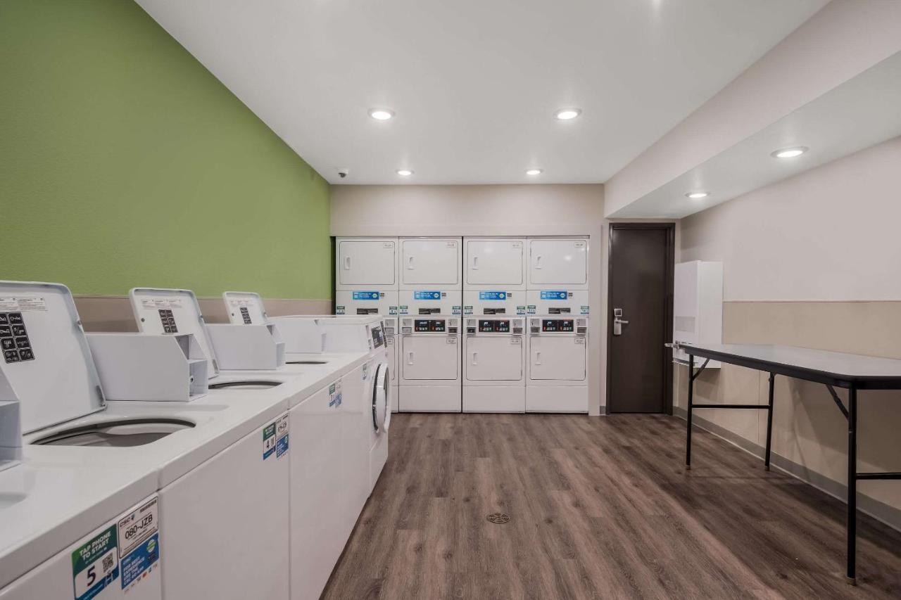 Woodspring Suites Bellflower - Los Angeles Buitenkant foto